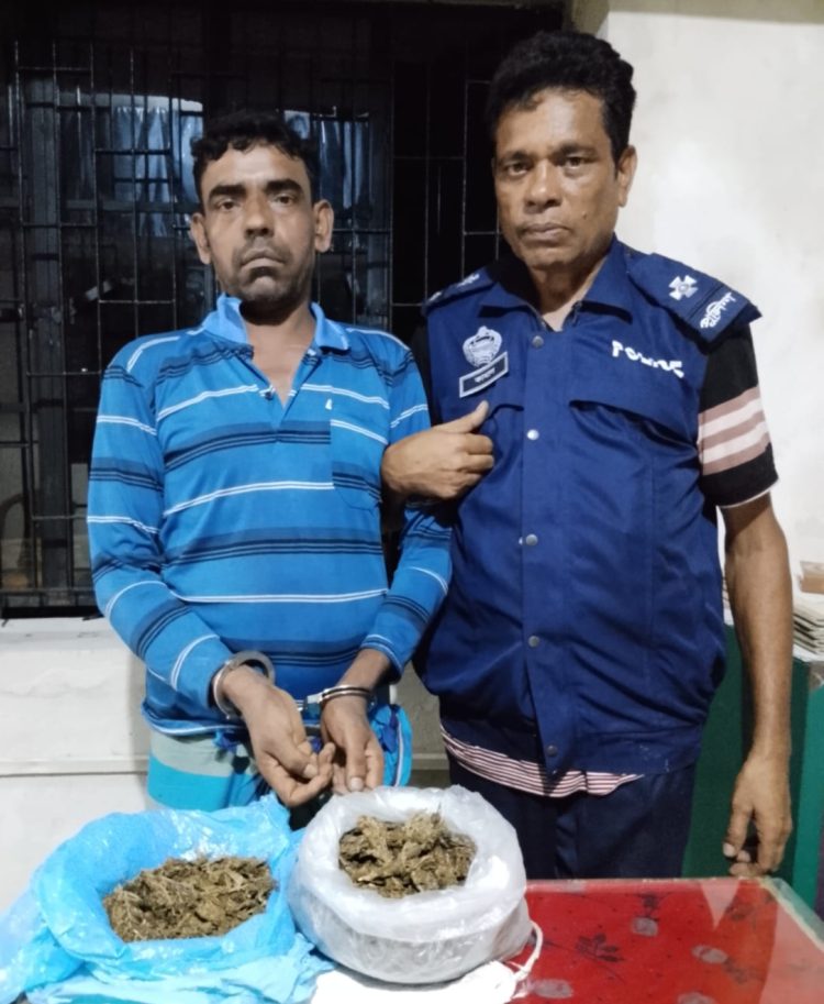 কাউখালীতে ৪০০ গ্রাম গাঁজাসহ মাদক ব্যবসায়ী গ্রেফতার