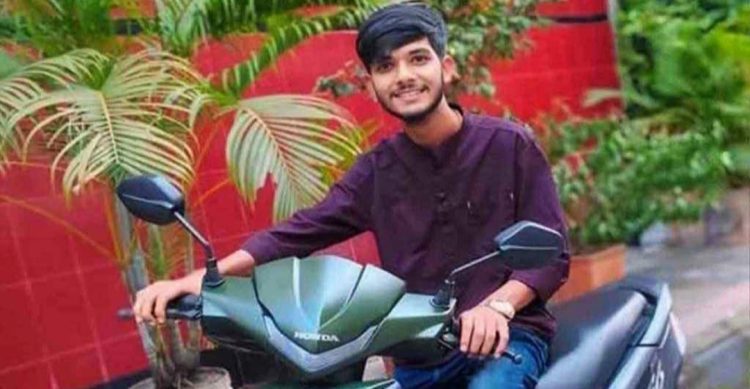 মোরেলগঞ্জে ফেসবুক লাইভে এসে যুবকের আত্মহত্যা