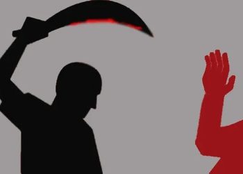 কলাপাড়ায় গরু ব্যবসায়ীকে কুপিয়ে মৃত ভেবে ফেলে রেখে ছিনিয়ে নিল ৭২ হাজার টাকা