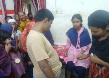 দুমকিতে পাগলা কুকুরের কামড়ে শিশুসহ অন্তত ১০ আহত