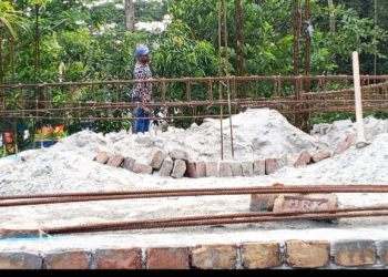 আদালতের নিষেধাজ্ঞা অমান্য করে নির্মাণ কাজের অভিযোগ, হামলার শিকার প্রতিবন্ধী নারী