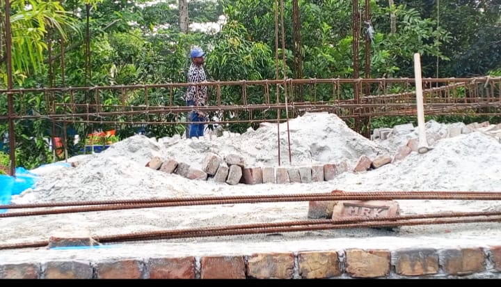 আদালতের নিষেধাজ্ঞা অমান্য করে নির্মাণ কাজের অভিযোগ, হামলার শিকার প্রতিবন্ধী নারী