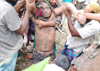 পটুয়াখালীতে সেফটি ট্যাংকিতে নেমে দুই শ্রমিকের মর্মান্তিক মৃত্যু