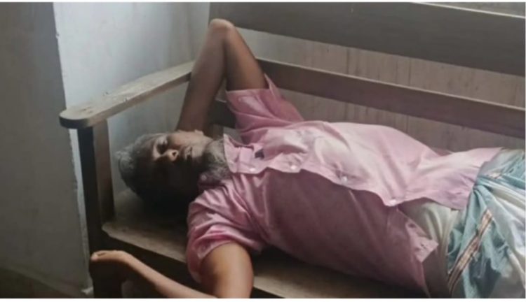 পঞ্চগড়ে আদালত ভবনের বেঞ্চে অজ্ঞাত ব্যক্তির মৃত্যু: পরিচয় খুঁজছে পুলিশ
