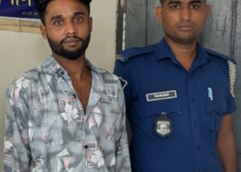মঠবাড়িয়া থেকে বাকেরগঞ্জের হত্যা মামলার আসামি গ্রেফতার