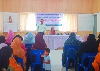 কাউখালীতে বিআরডিবির হাঁস-মুরগি পালন প্রশিক্ষণের সমাপনী, নারী সদস্যদের মাঝে গাছের চারা বিতরণ