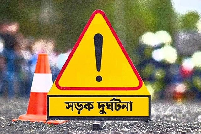 কলাপাড়ায় বাস-অটোবাইক মুখোমুখি সংঘর্ষে নিহত ১, শঙ্কাজনক ৮