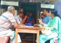 কাউখালীতে কৃষক কার্ডের তথ্য সংগ্রহ কার্যক্রম পরিদর্শনে কৃষি অধিদপ্তরের উপপরিচালক, আমরাজুরীতে ৯৪৩ পরিবারের তথ্য সংগ্রহ চলছে