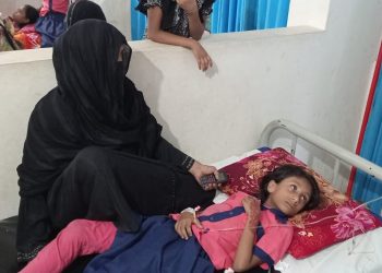 বাগেরহাটে স্কুল ফিডিংয়ের ডিম খেয়ে অসুস্থ ১১ শিক্ষার্থী, নমুনা পরীক্ষার উদ্যোগ