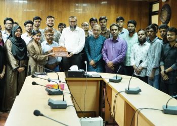 পবিপ্রবি’র উপাচার্যের সাথে বিজনেস ক্লাবের সদস্যদের সৌজন্য সাক্ষাৎ