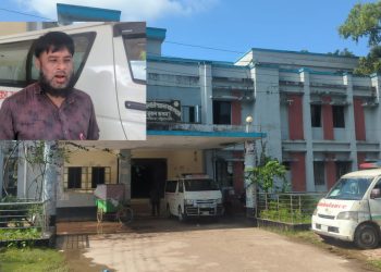 দশমিনা স্বাস্থ্য কমপ্লেক্সের অ্যাম্বুলেন্স চালকের বিরুদ্ধে অনিয়মের অভিযোগ