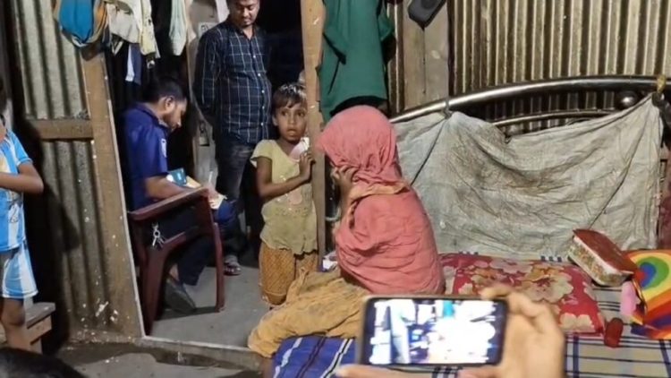 ২০ টাকার প্রলোভনে প্রথম শ্রেণির শিক্ষার্থীকে ধর্ষণচেষ্টার অভিযোগ