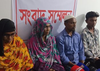 ‘হাফেজ শিশুকে হত্যা করে ঝুলিয়ে রাখা হয় নিজ ঘরে ’ বিচার দাবিতে পটুয়াখালীতে সংবাদ সম্মেলন