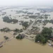 বন্যার তাণ্ডবে ৭ জেলা বিপর্যস্ত, প্রাণ গেল ৫৪ জনের