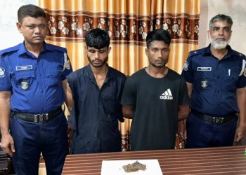 কাউখালীতে মাদকের বিরুদ্ধে ওসির ‘জিরো টলারেন্স’: ২৫ গ্রাম গাঁজাসহ গ্রেপ্তার ২