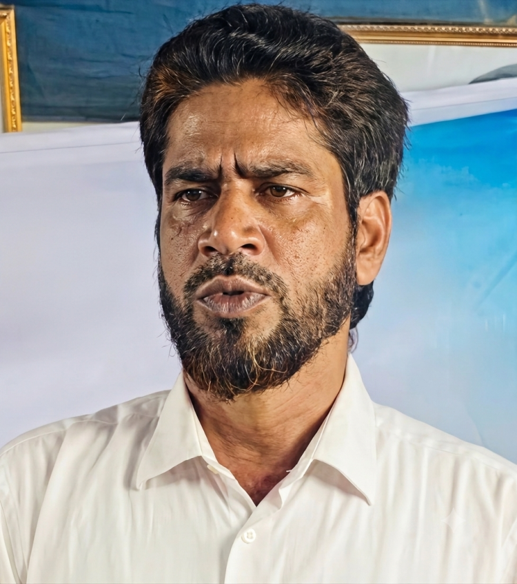 তালতলী উপজেলা বিএনপির সাবেক সদস্য সচিব ও ভাইস চেয়ারম্যান মোস্তাককে শোকজ