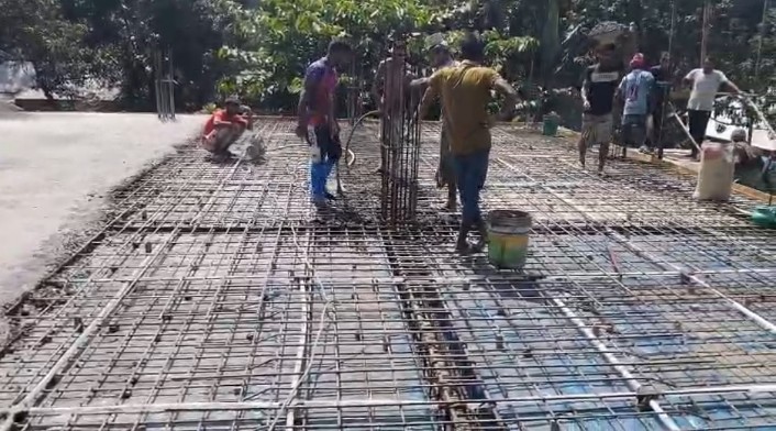 রুহিয়ার অলিমপাড়ায় বায়তুল মামুর জামে মসজিদের ছাদ ঢালাই কাজের শুভ উদ্বোধন