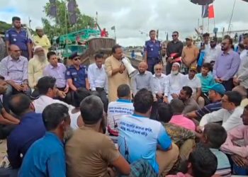 দিনশেষে অভিযোগের তীর কিন্তু রাজনৈতিক দলের দিকেই আসে: নৌপরিবহন প্রতিমন্ত্রী