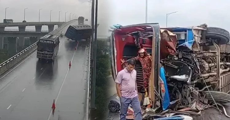 পদ্মা সেতুর মাওয়া প্রান্তে ভয়াবহ দুর্ঘটনা নিয়ন্ত্রণ হারিয়ে উল্টে গেল বাস, নারী-শিশুসহ আহত ৮