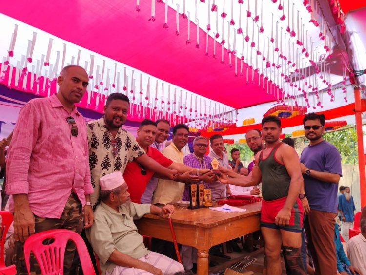 কাউখালীতে মাদক ছেড়ে মাঠে চলো ৮ দলীয় হাডুডু টুর্নামেন্ট অনুষ্ঠিত