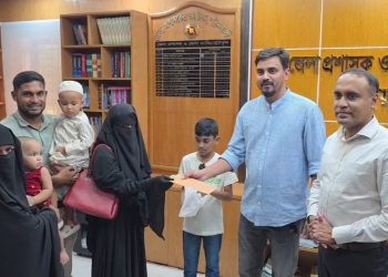 স্বামী-ইমাম হারানো দুই পরিবারের পাশে সৌদি প্রবাসী, মাসে ৮ হাজার টাকা সহায়তা