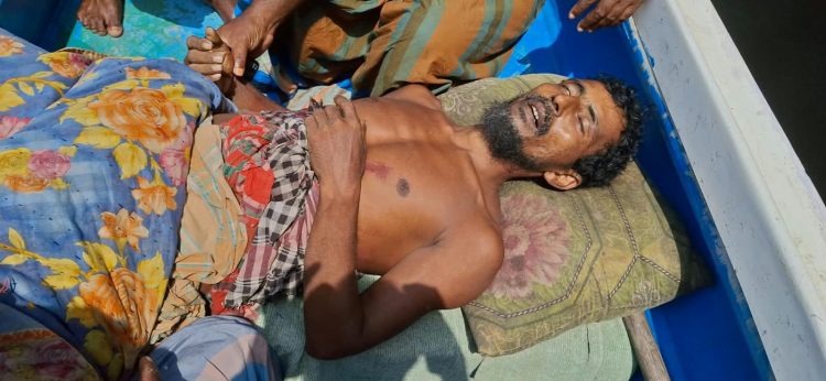 রাঙ্গাবালীতে মাছ ধরতে গিয়ে গ্রাফির আঘাতে জেলের মৃত্যু
