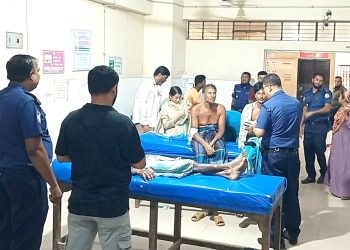 আমতলীতে জমি- জমা নিয়ে সংঘর্ষে উভয়পক্ষের ২০ জন আহত