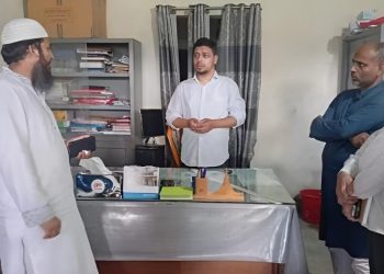 আমতলীতে আখরোট খেয়ে ৭ শিক্ষার্থী অসুস্থ, বিদ্যালয়কে ২৫ হাজার টাকা জরিমানা