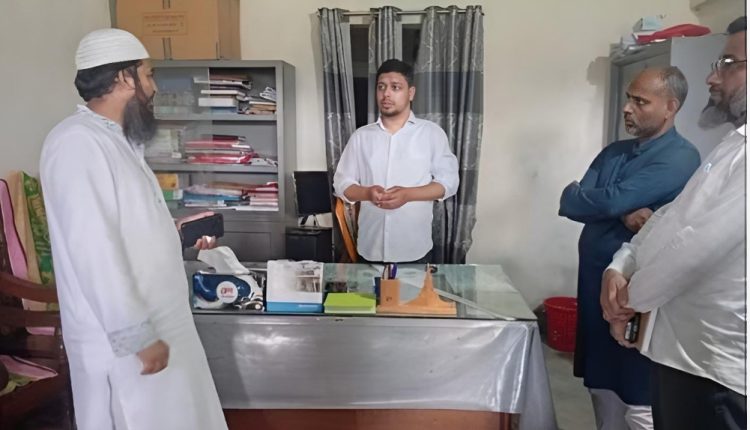 আমতলীতে আখরোট খেয়ে ৭ শিক্ষার্থী অসুস্থ, বিদ্যালয়কে ২৫ হাজার টাকা জরিমানা