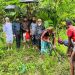 দশমিনায় জলাবদ্ধতায় ৩৬ হেক্টর ফসলি জমি, রাস্তা কেটে পানি নিষ্কাশন