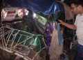 বাকেরগঞ্জে বাসের ধাক্কায় অটোরিকশা দুমড়ে-মুচড়ে, আহত ২
