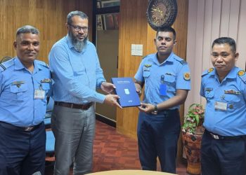যুদ্ধবিমান পুনঃস্থাপনে পবিপ্রবির ইউনিভার্সিটি স্কয়ার পরিদর্শনে বিমানবাহিনীর টেকনিক্যাল টিম