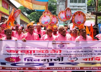 গলাচিপায় শ্রীগুরু সংঘের ১৩ তম উৎসব নানা কর্মসূচি সহ ৪০ প্রহর সংকীর্ত্তন উৎসব