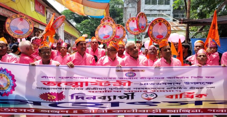 গলাচিপায় শ্রীগুরু সংঘের ১৩ তম উৎসব নানা কর্মসূচি সহ ৪০ প্রহর সংকীর্ত্তন উৎসব