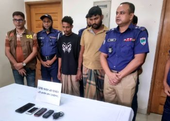 বাগেরহাটে কচুয়ায় আলোচিত তিন খুনের  রহস্য এক মাস পর উদঘাটন, গ্রেফতার  ৩