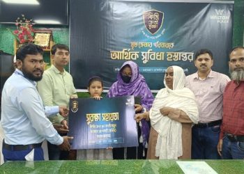 কিস্তিতে টিভি কিনে গ্রাহকের মৃত্যু: পরিবারকে আর্থিক সহায়তা দিল ওয়ালটন প্লাজা।