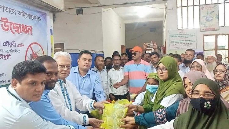 দুমকিতে আইসোলেটেড ডেঙ্গু ওয়ার্ডের উদ্বোধন করলেন আলতাফ হোসেন চৌধু