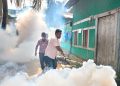 কাউখালীতে ডেঙ্গু প্রতিরোধে স্বেচ্ছাসেবক দলের সদস্য সচিব রাকিব তালুকদারের নিজস্ব অর্থায়নে মশা নিধন কর্মসূচি