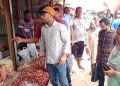 কাউখালীতে ফুটপাত দখল করে ব্যবসা, তিন প্রতিষ্ঠানকে ৬ হাজার টাকা জরিমানা