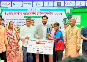 বাবার স্বপ্ন পূরণ করে জাতীয় ব্যাডমিন্টনে চ্যাম্পিয়ন যবিপ্রবির শিক্ষার্থী লিকা পোদ্দার