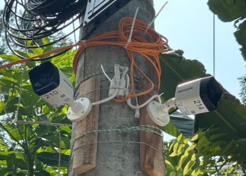 বাকেরগঞ্জে দুর্গা মন্দিরে সিসি ক্যামেরা স্থাপনে বাধা দেওয়ার অভিযোগ