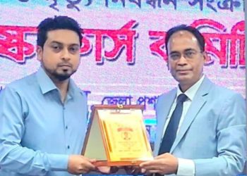 জন্ম-মৃত্যু নিবন্ধনে পটুয়াখালীর শ্রেষ্ঠ ইউপি চেয়ারম্যান অলিউল ইসলাম রুবেল
