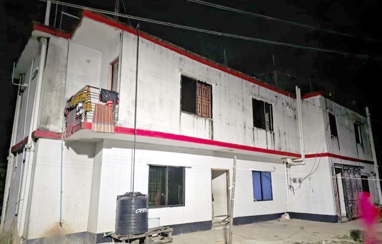 লাইসেন্স না থাকায় কুয়াকাটায় হোটেল রেস্তরার মালিকের ৫০ হাজার টাকা জরিমানা, অনাদায়ে এক মাসের কারাদন্ড