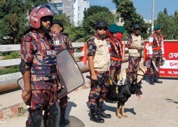 ঠাকুরগাঁও-১ আসনের উপনির্বাচনে ভোটারদের নিরাপত্তা নিশ্চিত করতে ২১ প্লাটুন বিজিবি মোতায়েন