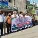 দুমকিতে স্বাস্থ্য কর্মকর্তার বদলি প্রত্যাহারের দাবিতে মানববন্ধন