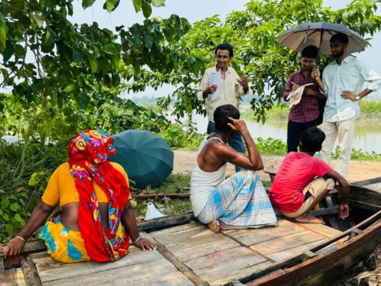 ২২ দিনের নিষেধাজ্ঞায় ঘোর অনিশ্চয়তায় কর্ণকাঠির জেলেরা: খাদ্য সংকট ও কার্ডবঞ্চনার খতিয়ান