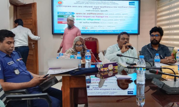 গলাচিপায় এলজিইডির আয়োজনে গ্রামীণ সড়কের কোর রোড নেটওয়ার্ক কর্মশালা