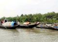 আজ ১২ দিন, সুন্দরবনে সেই ২১ জেলের সন্ধান মেলেনি; এরই মধ্যে পর্যটকবাহী জাহাজে ডাকাতির চেষ্টা