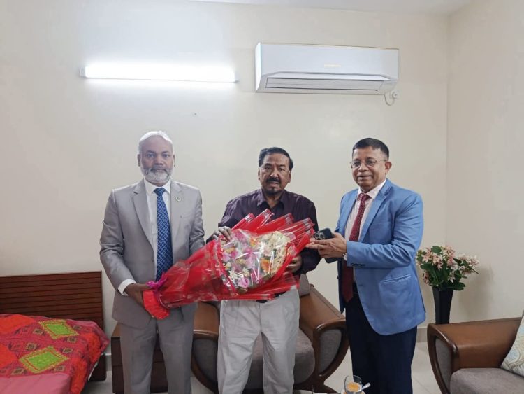 জাতীয় সংসদের স্পিকারের সাথে ববি উপাচার্যের সৌজন্য সাক্ষাৎ